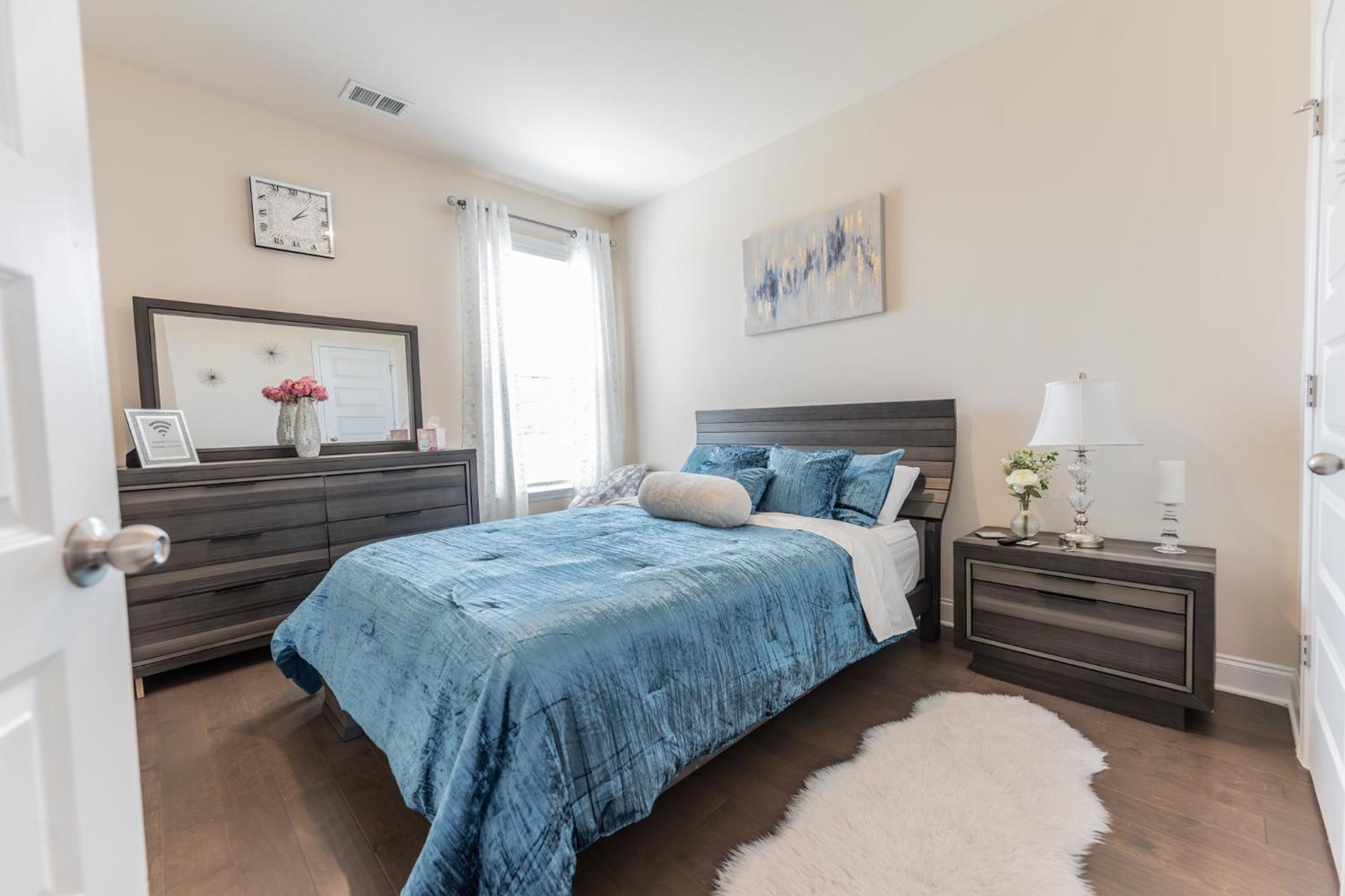 Luxury Bedroom With Private Bath Hampton Ngoại thất bức ảnh